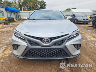 Piąte zdjęcie samochodu w środku: 2018 TOYOTA CAMRY SE VIN:JTNB11HK9J3017120 - miniatura