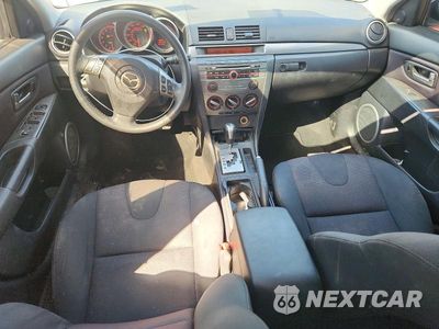 Zdjęcie 8 z 13 samochodu: 2008 MAZDA 3 HATCHBACK VIN:JM1BK344881859666 - miniatura