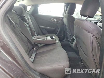 Zdjęcie 10 z 12 samochodu: 2015 CHRYSLER 200 LIMITED VIN:1C3CCCAB6FN695249 - miniatura