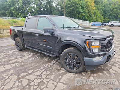 Czwarte zdjęcie samochodu z boku: 2023 FORD F150 SUPERCREW VIN:1FTFW1E53PFA49932 - miniatura