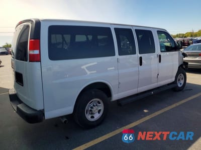 Trzecie zdjęcie samochodu z tyłu: 2022 CHEVROLET EXPRESS G2500 LS VIN:1GAWGEFP3N1179670 - miniatura