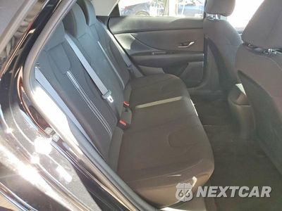 Zdjęcie 10 z 12 samochodu: 2023 HYUNDAI ELANTRA SEL VIN:KMHLM4AG2PU599809 - miniatura