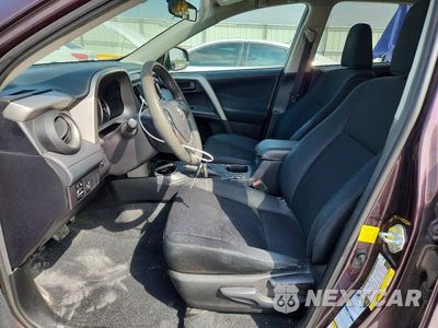 Zdjęcie 7 z 13 samochodu: 2016 TOYOTA RAV4 LE VIN:2T3BFREV2GW417125 - miniatura