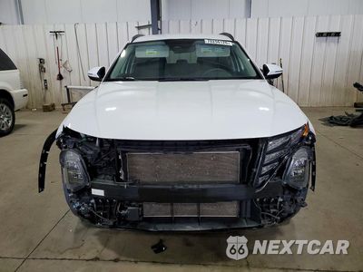 Piąte zdjęcie samochodu w środku: 2022 HYUNDAI TUCSON SEL VIN:5NMJBCAE3NH015691 - miniatura