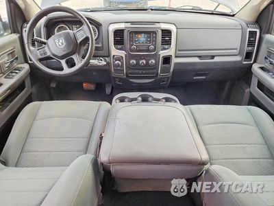 Zdjęcie 8 z 13 samochodu: 2016 RAM 1500 SLT VIN:1C6RR6GT9GS240301 - miniatura