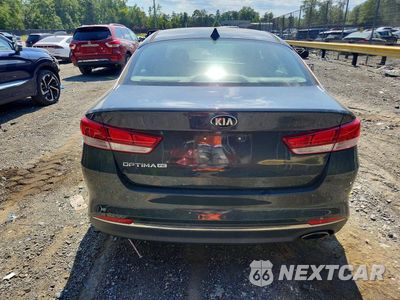 Zdjęcie 6 z 12 samochodu: 2016 KIA OPTIMA LX VIN:5XXGT4L35GG024340 - miniatura