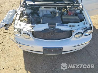 Zdjęcie 11 z 12 samochodu: 2004 JAGUAR X-TYPE 3.0 VIN:SAJEA51C14WE00049 - miniatura