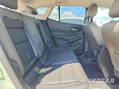 Zdjęcie 10 z 13 samochodu: 2024 CHEVROLET TRAX ACTIV VIN:KL77LKE20RC209467 - miniatura