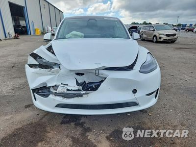 Piąte zdjęcie samochodu w środku: 2023 TESLA MODEL Y VIN:7SAYGDEE3PA210260 - miniatura