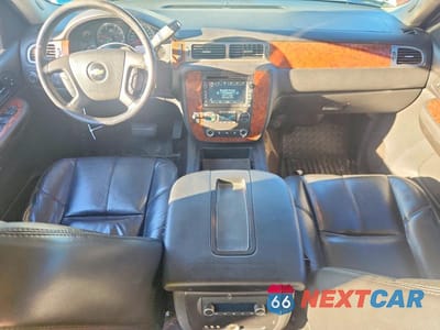 Zdjęcie 8 z 12 samochodu: 2007 CHEVROLET SILVERADO K2500 HEAVY DUTY VIN:1GCHK23677F548044 - miniatura