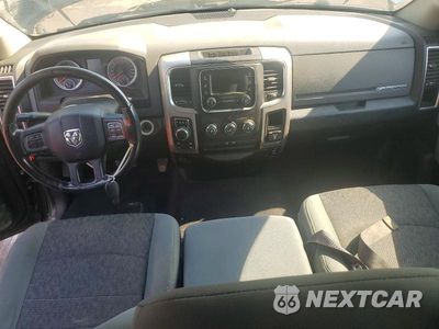 Zdjęcie 8 z 12 samochodu: 2016 RAM 1500 SLT VIN:1C6RR7GT2GS286848 - miniatura