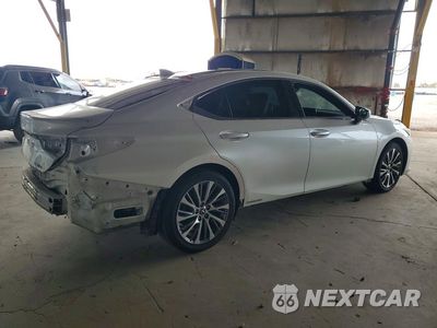 Trzecie zdjęcie samochodu z tyłu: 2020 LEXUS ES 300H VIN:58AD21B13LU011776 - miniatura