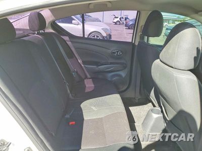 Zdjęcie 10 z 12 samochodu: 2017 NISSAN VERSA 1.6 S VIN:3N1CN7AP9HL869880 - miniatura