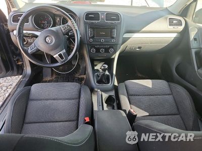 Zdjęcie 8 z 12 samochodu: 2012 VOLKSWAGEN GOLF VIN:WVWNM7AJ8CW139076 - miniatura
