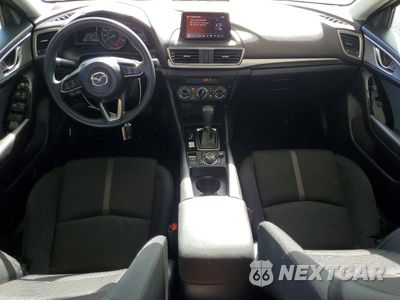 Zdjęcie 8 z 12 samochodu: 2018 MAZDA 3 SPORT VIN:3MZBN1U78JM260276 - miniatura
