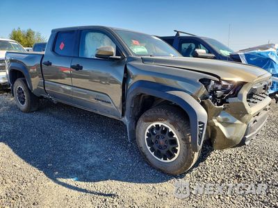 Czwarte zdjęcie samochodu z boku: 2026 TOYOTA TACOMA TRD OFF-ROAD VIN:3TMLB5JN9TM219605 - miniatura