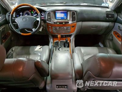 Zdjęcie 8 z 13 samochodu: 2006 LEXUS LX 470 VIN:JTJHT00W764015009 - miniatura