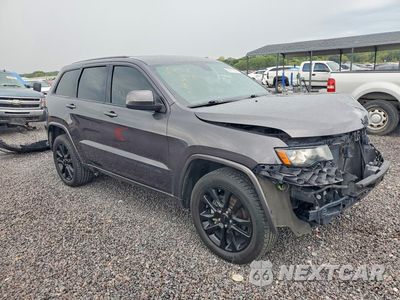 Czwarte zdjęcie samochodu z boku: 2018 JEEP GRAND CHEROKEE LAREDO VIN:1C4RJFAG5JC468485 - miniatura