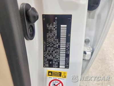 Zdjęcie 13 z 13 samochodu: 2013 LEXUS RX 450H VIN:JTJZB1BA1D2008824 - miniatura