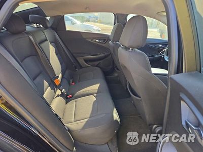 Zdjęcie 10 z 12 samochodu: 2018 CHEVROLET MALIBU LT VIN:1G1ZD5ST4JF160654 - miniatura