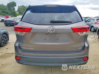 Zdjęcie 6 z 13 samochodu: 2019 TOYOTA HIGHLANDER LE VIN:5TDBZRFH6KS702517 - miniatura