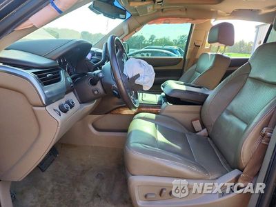 Zdjęcie 7 z 14 samochodu: 2015 CHEVROLET SUBURBAN K1500 LTZ VIN:1GNSKKKC6FR121990 - miniatura