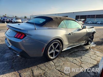Trzecie zdjęcie samochodu z tyłu: 2025 FORD MUSTANG VIN:1FAGP8UH8S5113733 - miniatura
