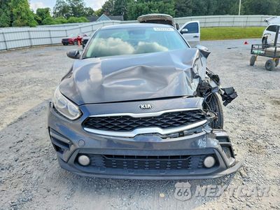 Piąte zdjęcie samochodu w środku: 2021 KIA FORTE FE VIN:3KPF24ADXME328150 - miniatura