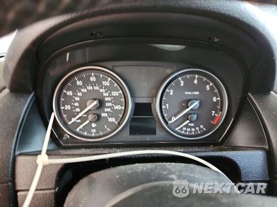 Zdjęcie 9 z 12 samochodu: 2013 BMW X1 XDRIVE28I VIN:WBAVL1C58DVR82926 - miniatura