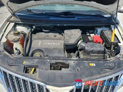 Zdjęcie 12 z 13 samochodu: 2013 LINCOLN MKX VIN:2LMDJ8JK2DBL09731 - miniatura
