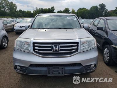 Piąte zdjęcie samochodu w środku: 2015 HONDA PILOT SE VIN:5FNYF4H3XFB031483 - miniatura
