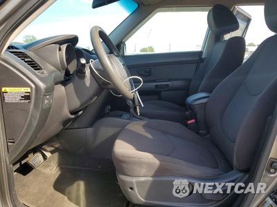 Zdjęcie 7 z 13 samochodu: 2013 KIA SOUL BASE VIN:KNDJT2A54D7564457 - miniatura