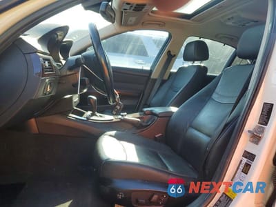Zdjęcie 7 z 12 samochodu: 2011 BMW 328 XI SULEV VIN:WBAPK5G57BNN78980 - miniatura