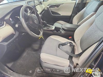 Zdjęcie 7 z 12 samochodu: 2019 TOYOTA RAV4 HYBRID XLE VIN:2T3RWRFVXKW026052 - miniatura