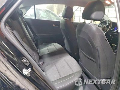 Zdjęcie 10 z 12 samochodu: 2023 KIA RIO S VIN:3KPA24AD6PE512905 - miniatura