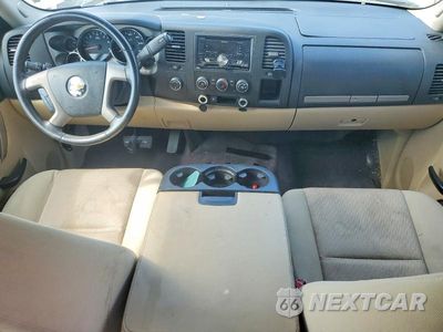 Zdjęcie 8 z 12 samochodu: 2010 CHEVROLET SILVERADO K1500 LT VIN:3GCRKSE34AG290837 - miniatura