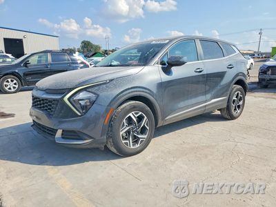 2023 KIA SPORTAGE LX KNDPUCAF7P7136358 - główne zdjęcie licytacji z USA - miniatura