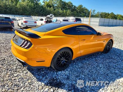 Trzecie zdjęcie samochodu z tyłu: 2019 FORD MUSTANG GT VIN:1FA6P8CF0K5166096 - miniatura