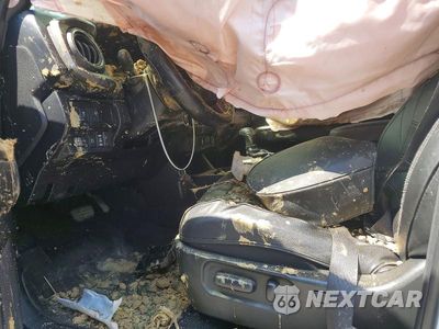Zdjęcie 7 z 12 samochodu: 2023 TOYOTA TACOMA TRD OFF-ROAD VIN:3TMCZ5AN1PM614086 - miniatura