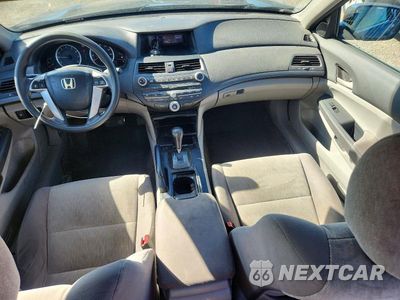 Zdjęcie 8 z 12 samochodu: 2010 HONDA ACCORD LX VIN:1HGCP2F37AA170942 - miniatura