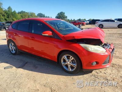 Czwarte zdjęcie samochodu z boku: 2013 FORD FOCUS SE VIN:1FADP3K22DL240822 - miniatura