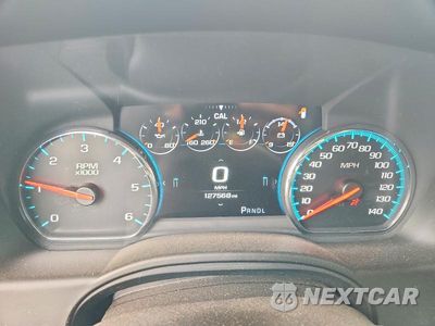 Zdjęcie 9 z 14 samochodu: 2017 CHEVROLET TAHOE C1500 LT VIN:1GNSCBKC8HR346797 - miniatura