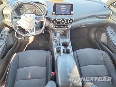 Zdjęcie 8 z 12 samochodu: 2020 NISSAN SENTRA SV VIN:3N1AB8CV6LY303673 - miniatura