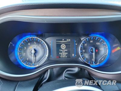 Zdjęcie 9 z 13 samochodu: 2019 CHRYSLER PACIFICA TOURING L VIN:2C4RC1BG2KR537654 - miniatura