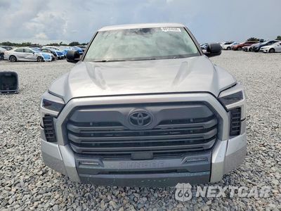 Piąte zdjęcie samochodu w środku: 2024 TOYOTA TUNDRA SR5 VIN:5TFLA5AB8RX031511 - miniatura