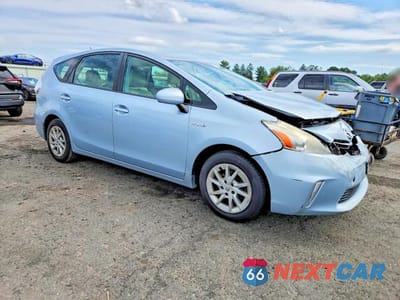 Czwarte zdjęcie samochodu z boku: 2012 TOYOTA PRIUS V THREE VIN:JTDZN3EU9C3052770 - miniatura