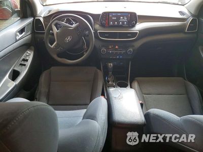 Zdjęcie 8 z 13 samochodu: 2019 HYUNDAI TUCSON SE VIN:KM8J23A45KU047873 - miniatura