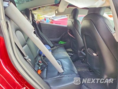 Zdjęcie 11 z 13 samochodu: 2018 TESLA MODEL 3 VIN:5YJ3E1EA8JF015502 - miniatura