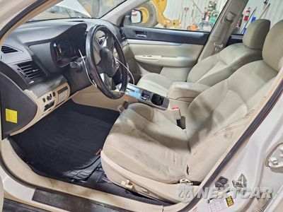 Zdjęcie 7 z 13 samochodu: 2010 SUBARU OUTBACK 2.5I PREMIUM VIN:4S4BRCCC1A3341537 - miniatura