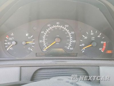 Zdjęcie 9 z 12 samochodu: 1999 MERCEDES-BENZ E 300TD VIN:WDBJF25H4XA836944 - miniatura